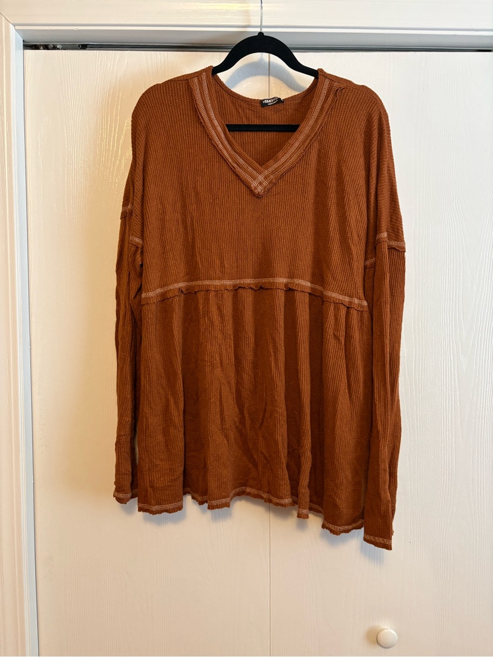 Women’s V-Neck Waffle Knit Long Sleeve Top